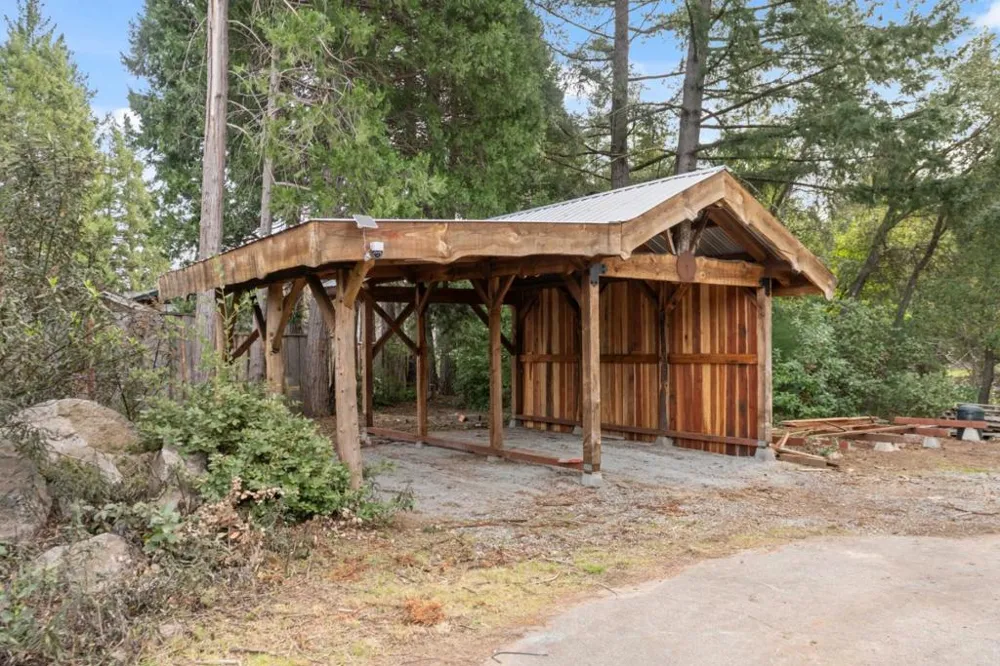 15 Braemoor Drive Santa Cruz, CA 95060