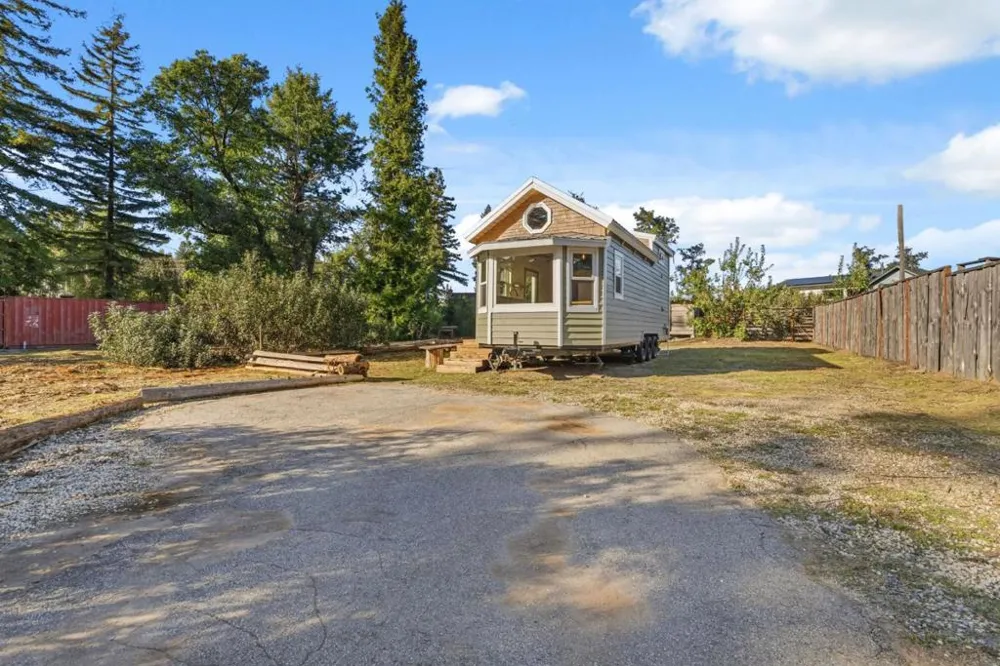15 Braemoor Drive Santa Cruz, CA 95060