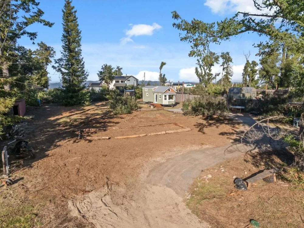 15 Braemoor Drive Santa Cruz, CA 95060