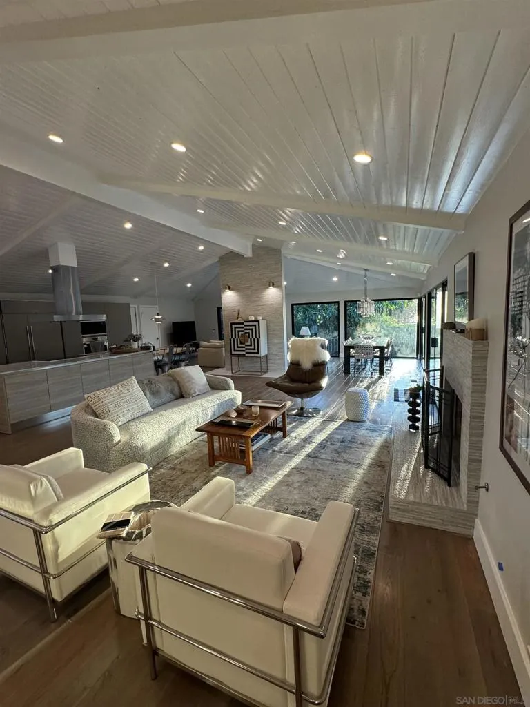 1402 Rodeo Drive La Jolla, CA 92037