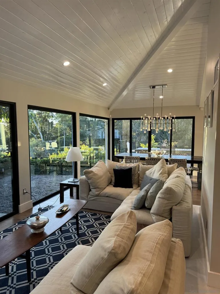 1402 Rodeo Drive La Jolla, CA 92037