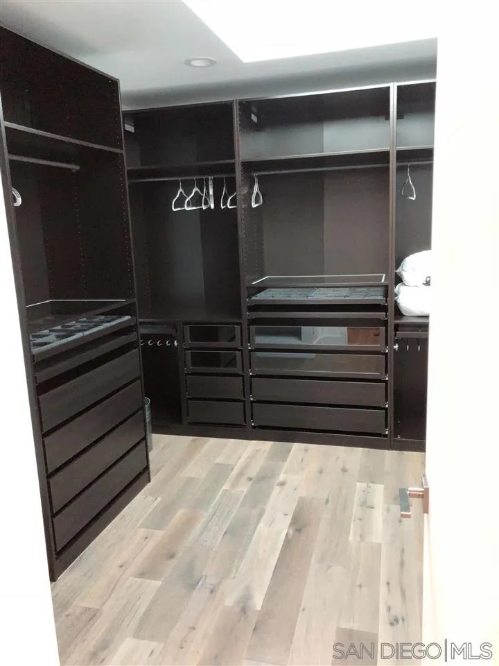 1402 Rodeo Drive La Jolla, CA 92037