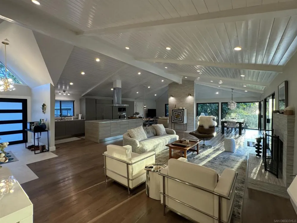 1402 Rodeo Drive La Jolla, CA 92037