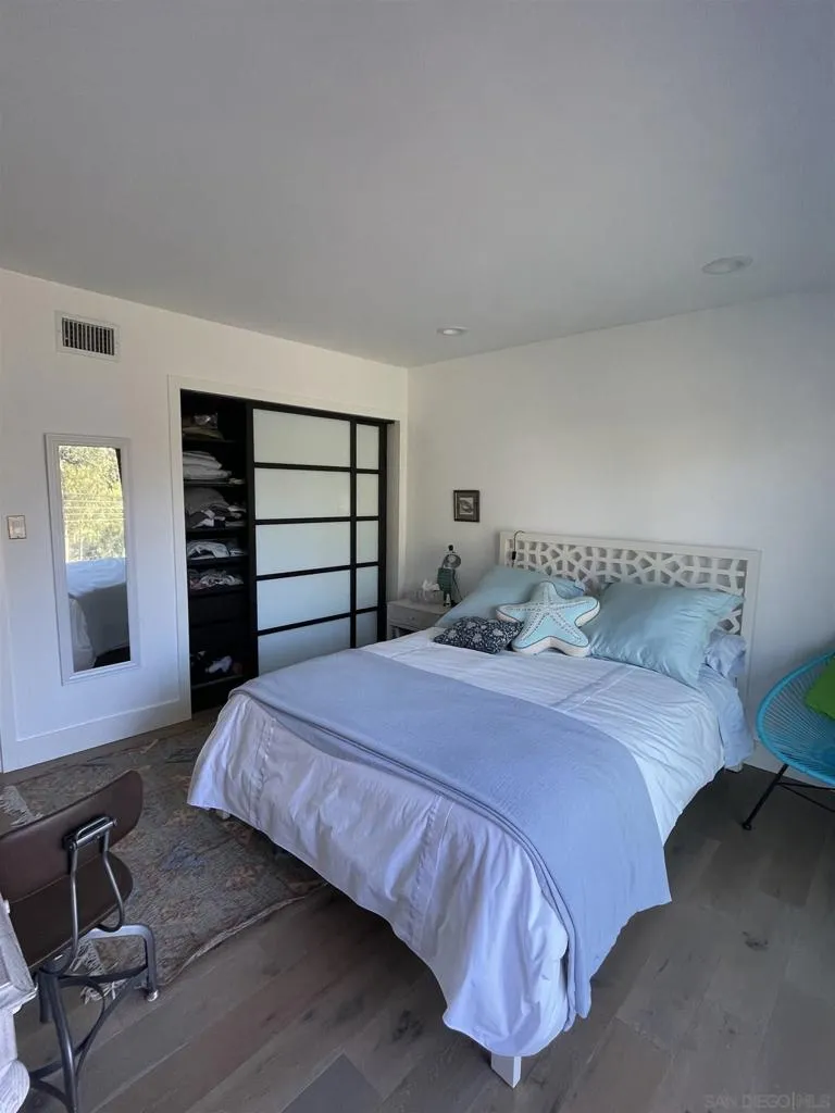 1402 Rodeo Drive La Jolla, CA 92037