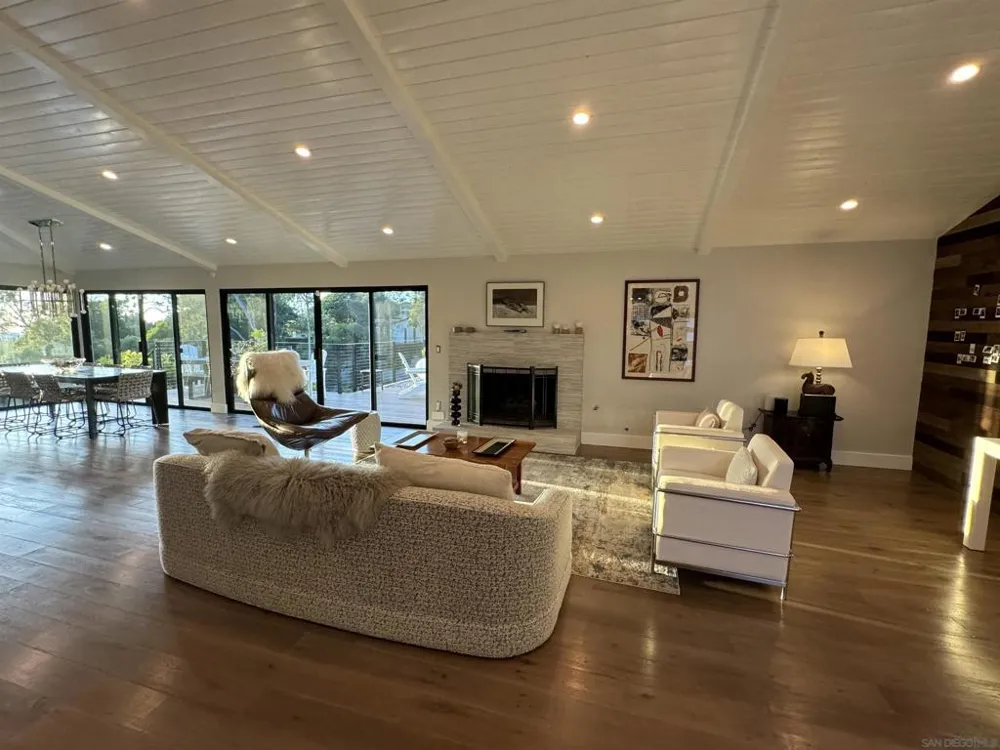1402 Rodeo Drive La Jolla, CA 92037