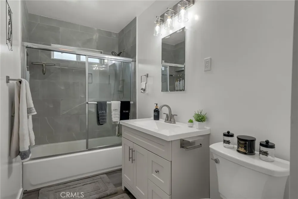 15109 Gerkin Avenue Lawndale, CA 90260