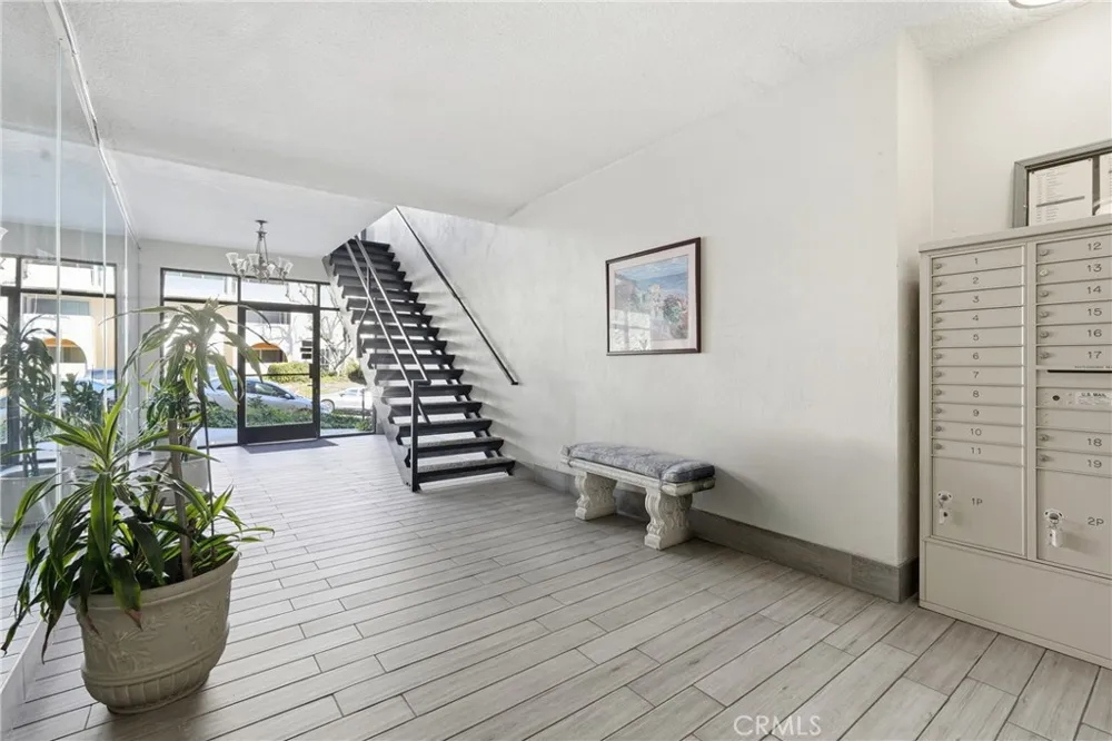 5630 Ravenspur #209 Rancho Palos Verdes, CA 90275