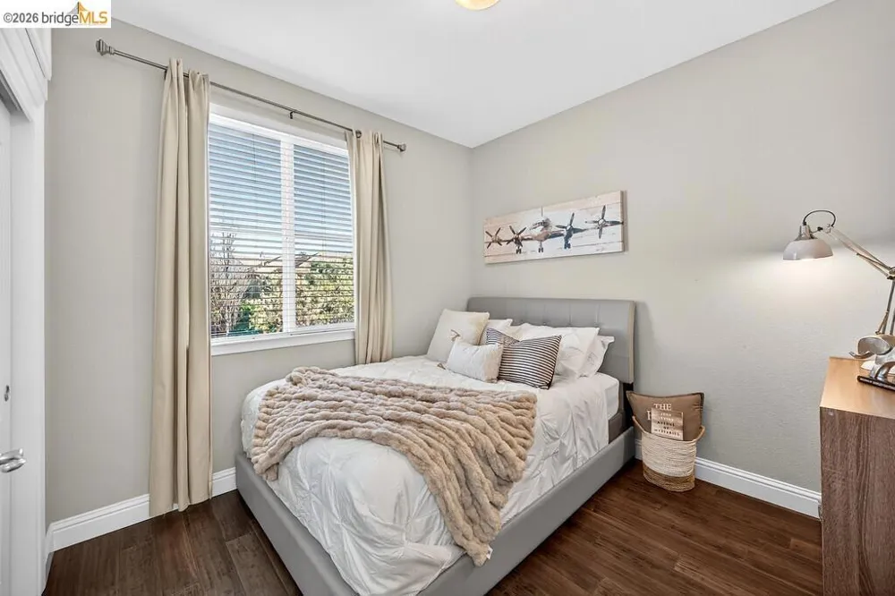 390 Caravaggio CIR Sacramento, CA 95835