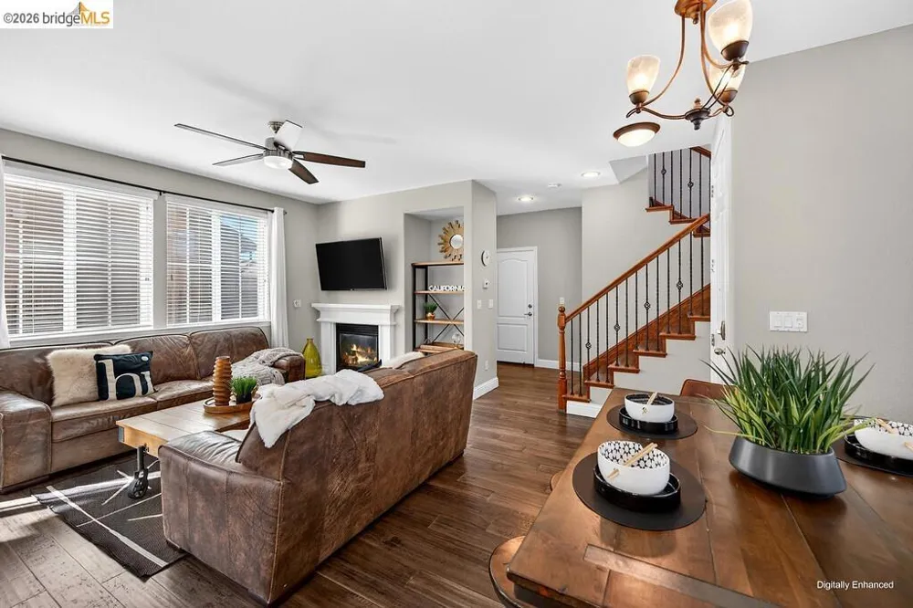 390 Caravaggio CIR Sacramento, CA 95835