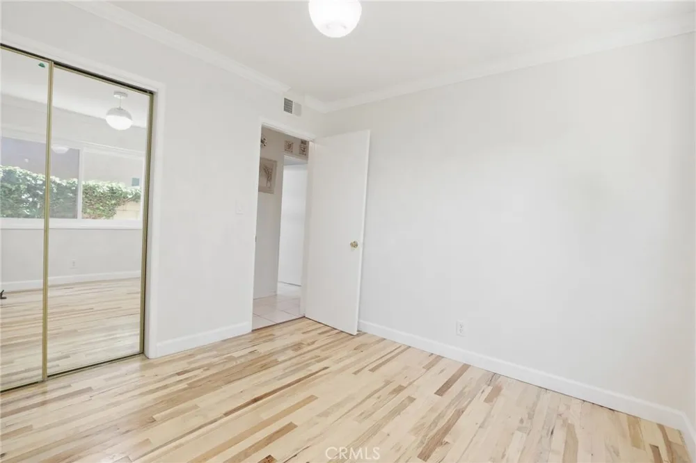 4549 Birchwood Seal Beach, CA 90740