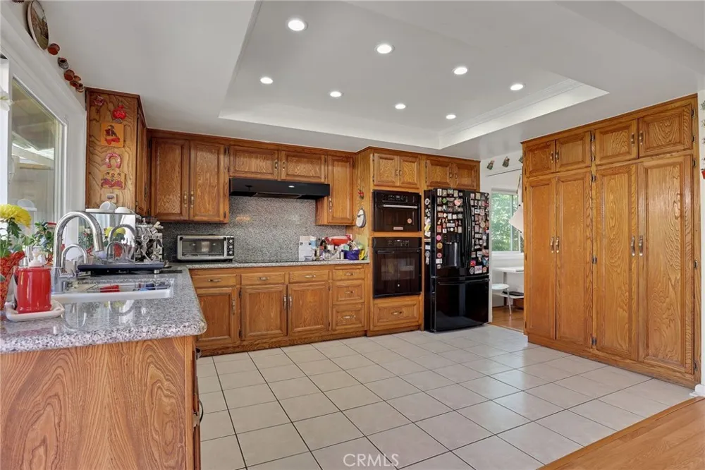 4549 Birchwood Seal Beach, CA 90740