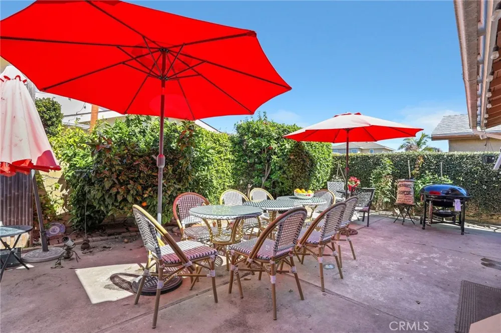 4549 Birchwood Seal Beach, CA 90740