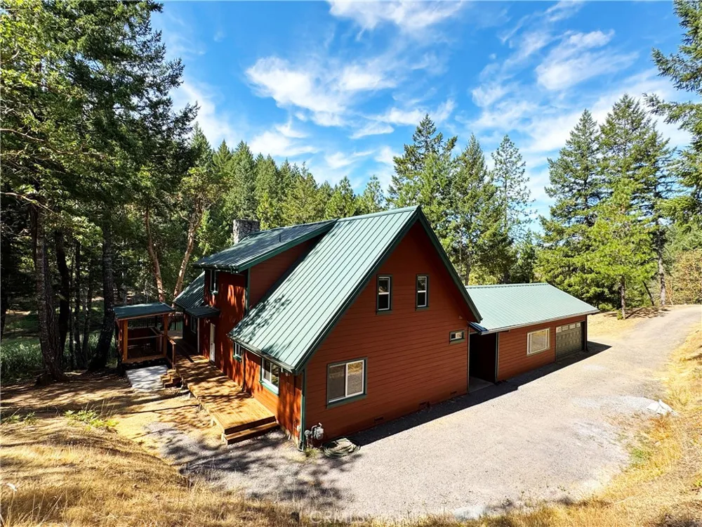 4101 Chinquapin Drive Willits, CA 95490