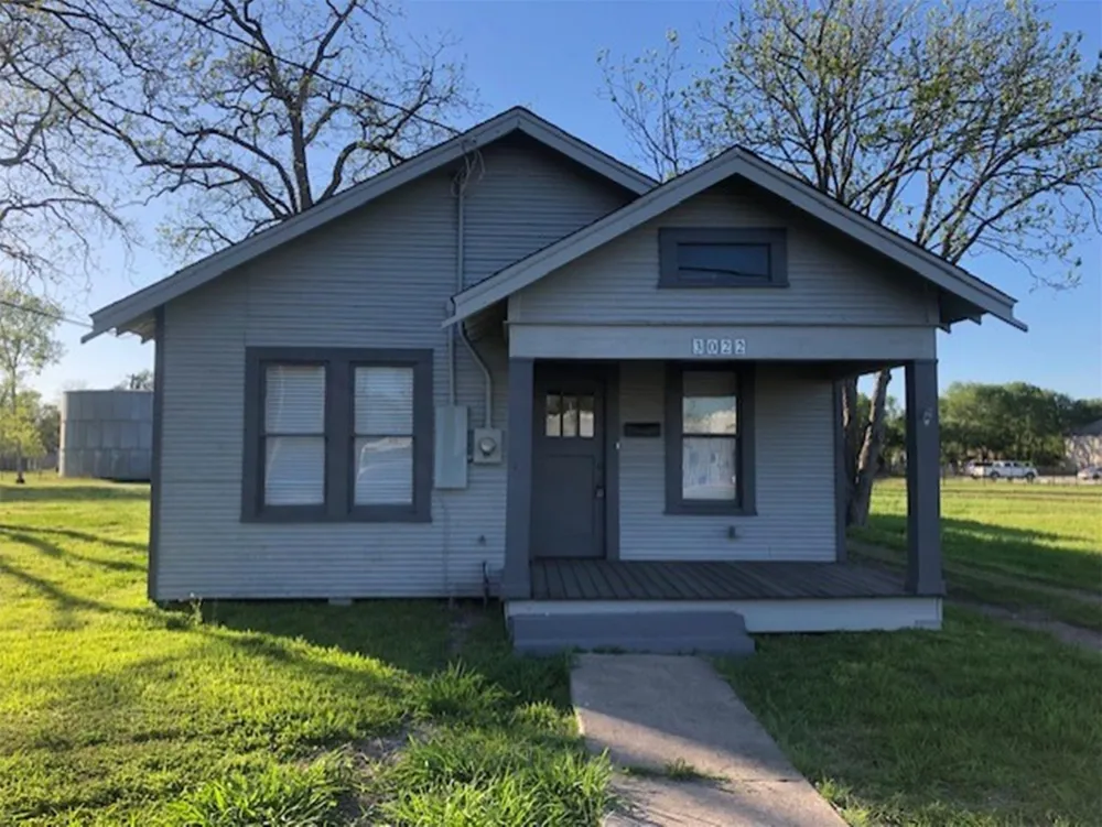 3022 School Street Needville, TX 77461