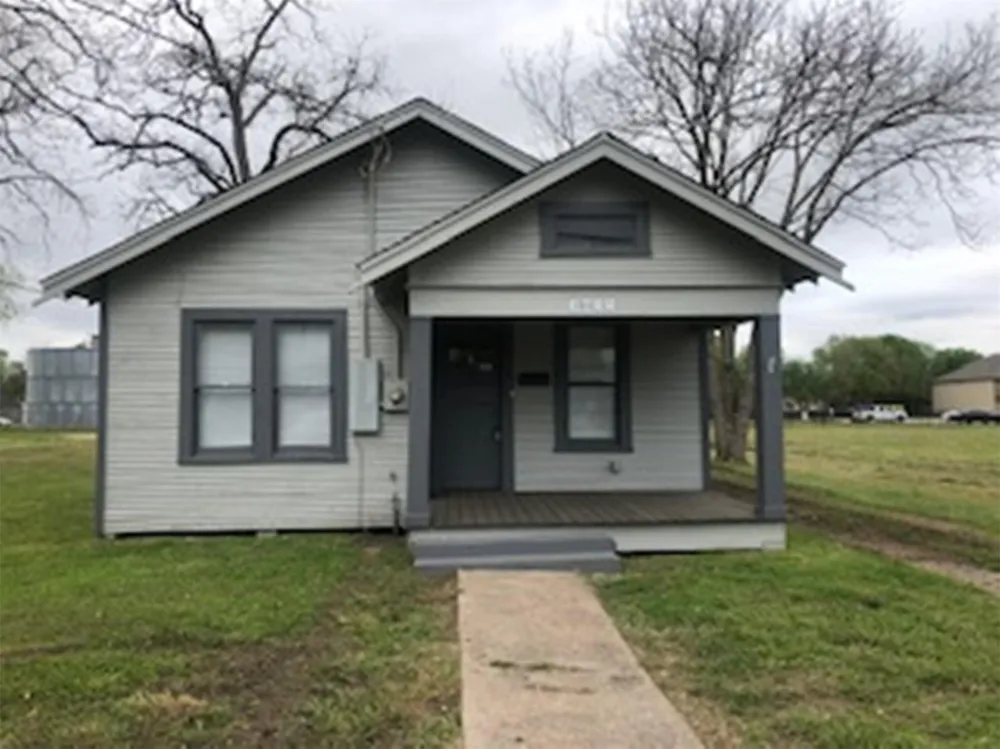 3022 School Street Needville, TX 77461