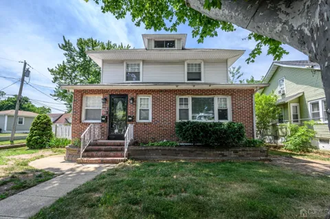 405 Main Street #2