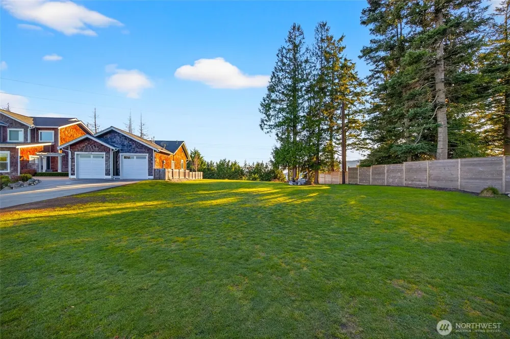2810 Grady Lane Anacortes, WA 98221