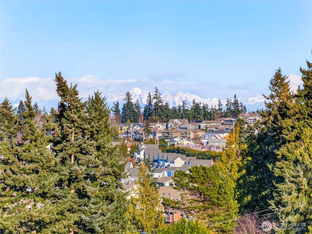 2810 Grady Lane Anacortes, WA 98221