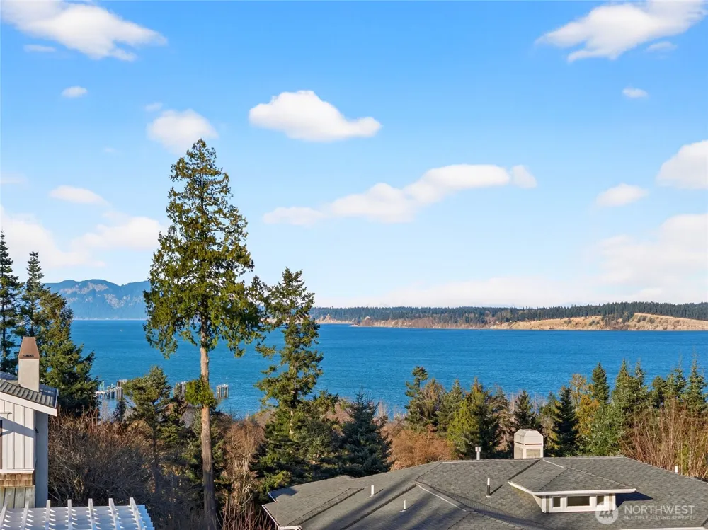 2810 Grady Lane Anacortes, WA 98221