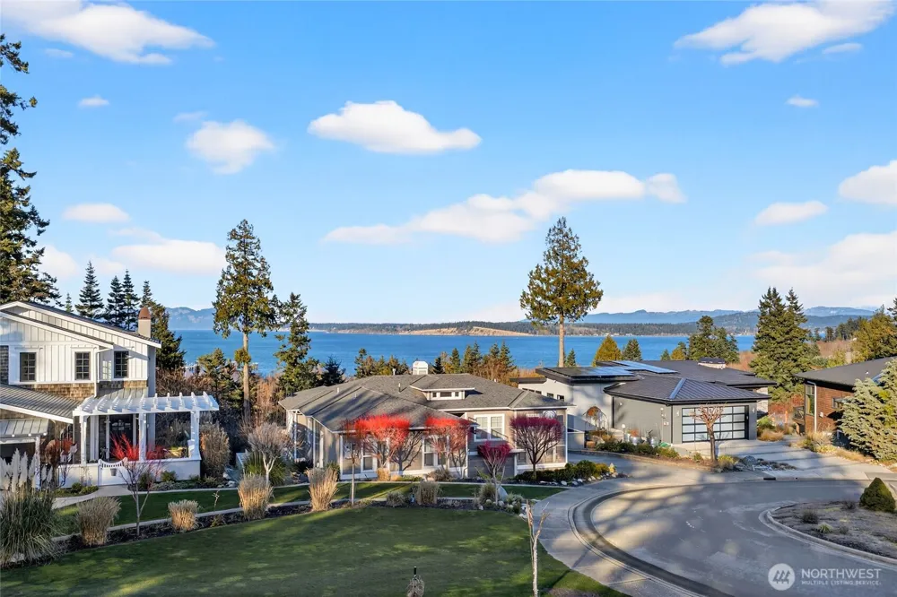 2810 Grady Lane Anacortes, WA 98221
