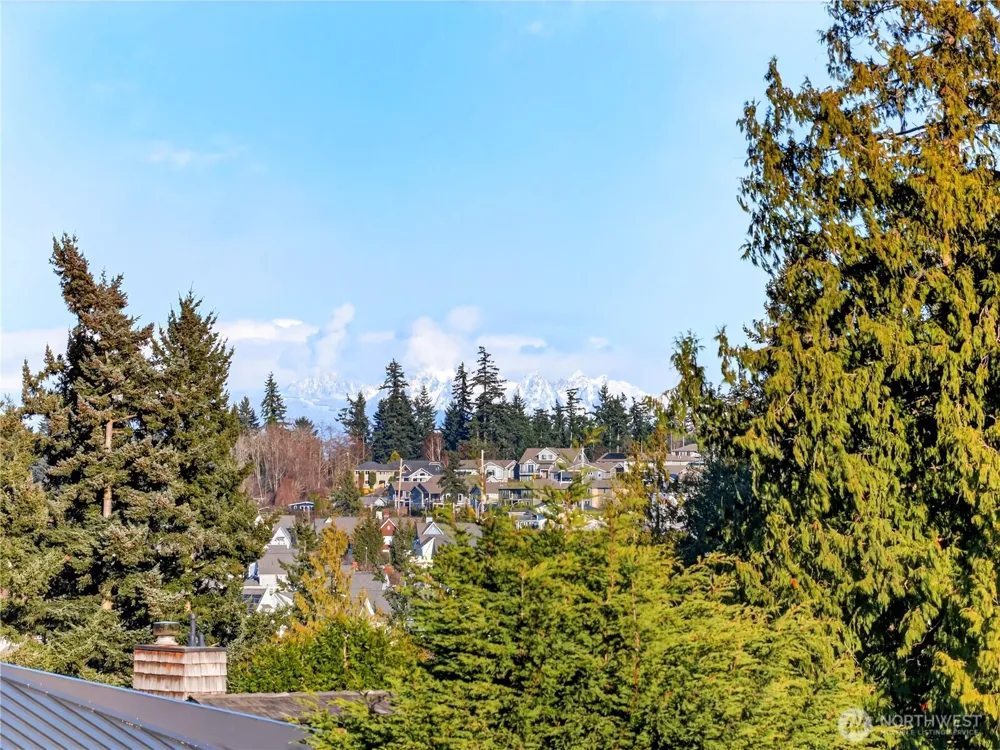 2810 Grady Lane Anacortes, WA 98221