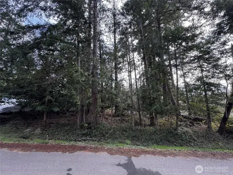 9810 Channel Drive NW