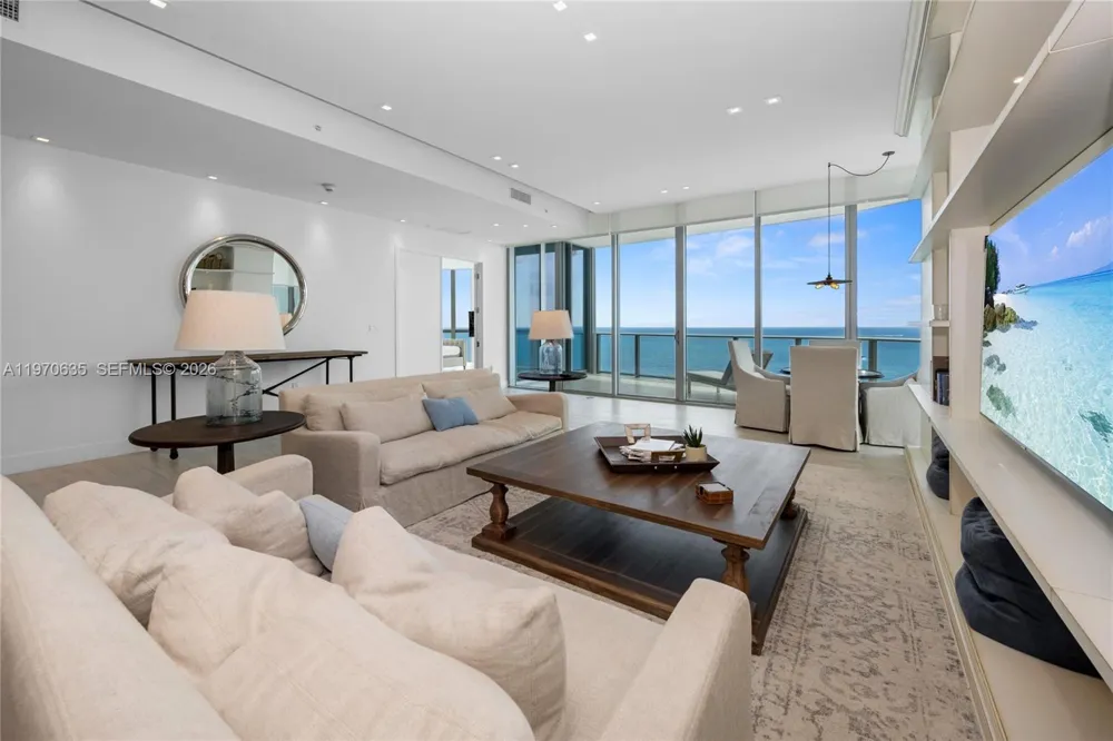 17475 Collins Ave #1201 Sunny Isles Beach, FL 33160