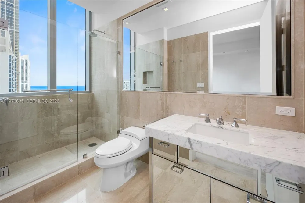 17475 Collins Ave #1201 Sunny Isles Beach, FL 33160