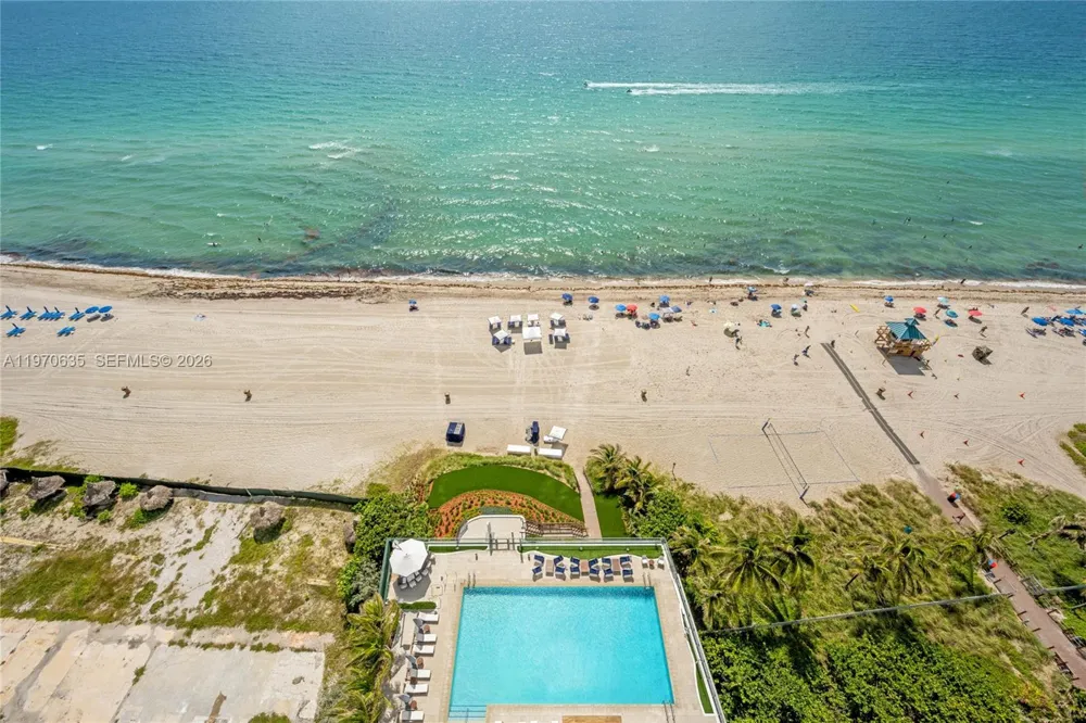 17475 Collins Ave #1201 Sunny Isles Beach, FL 33160