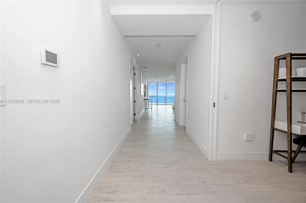 17475 Collins Ave #1201 Sunny Isles Beach, FL 33160