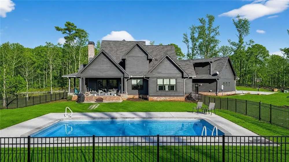285 Dial Mill Road Oxford, GA 30054