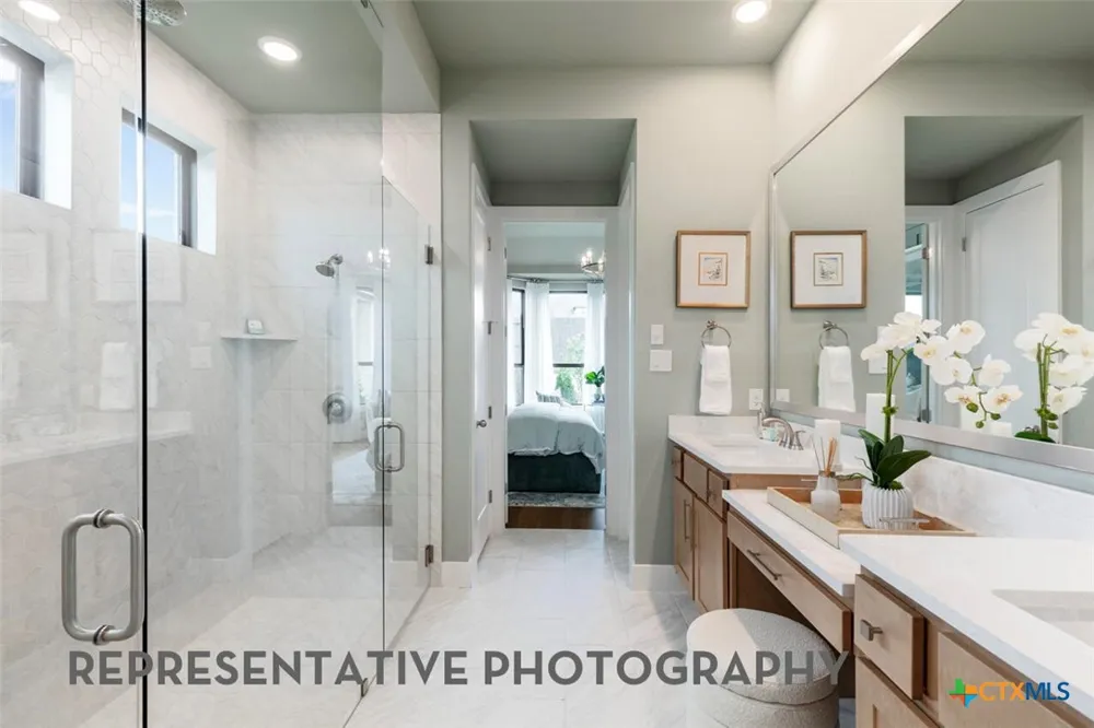 2558 High Ground San Antonio, TX 78245
