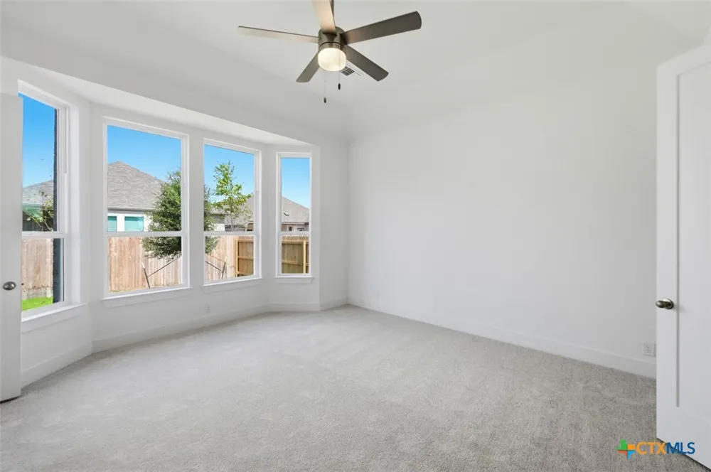 2558 High Ground San Antonio, TX 78245