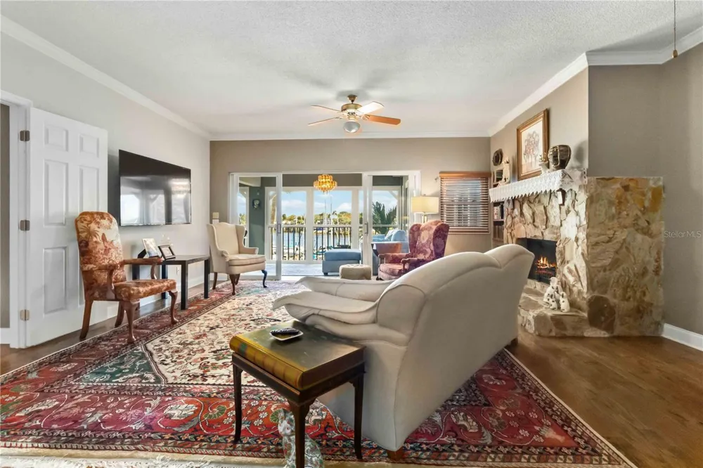 905 HARBOR CITY BOULEVARD #204 Melbourne, FL 32935
