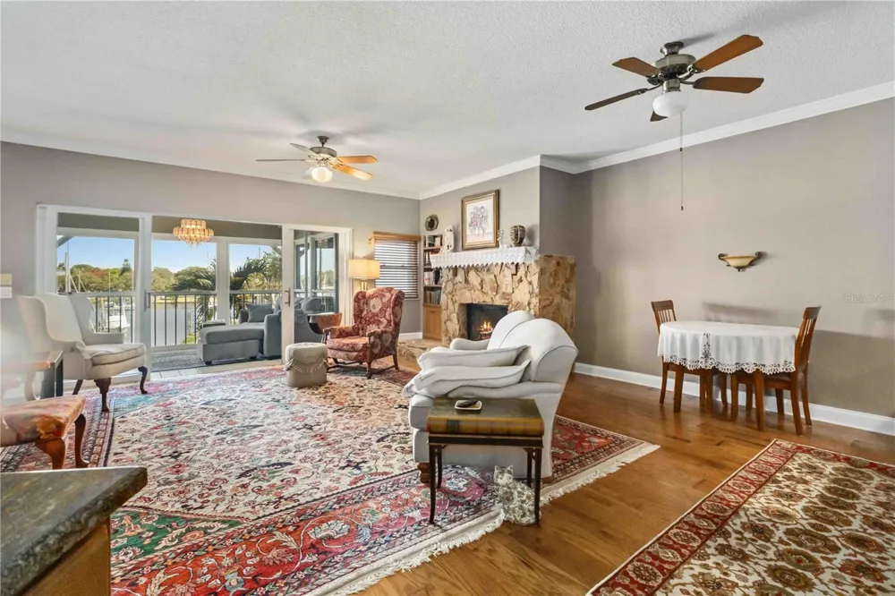 905 HARBOR CITY BOULEVARD #204 Melbourne, FL 32935