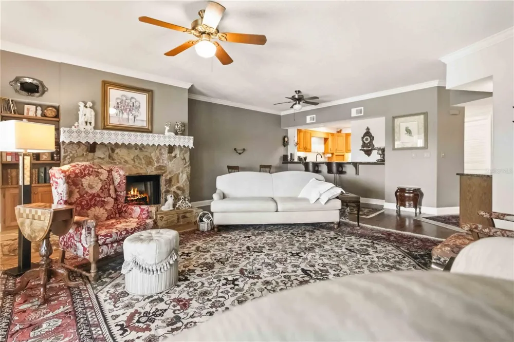905 HARBOR CITY BOULEVARD #204 Melbourne, FL 32935