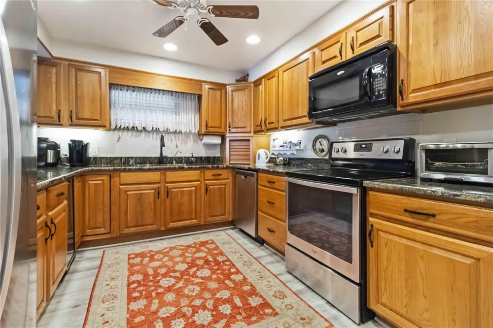 905 HARBOR CITY BOULEVARD #204 Melbourne, FL 32935