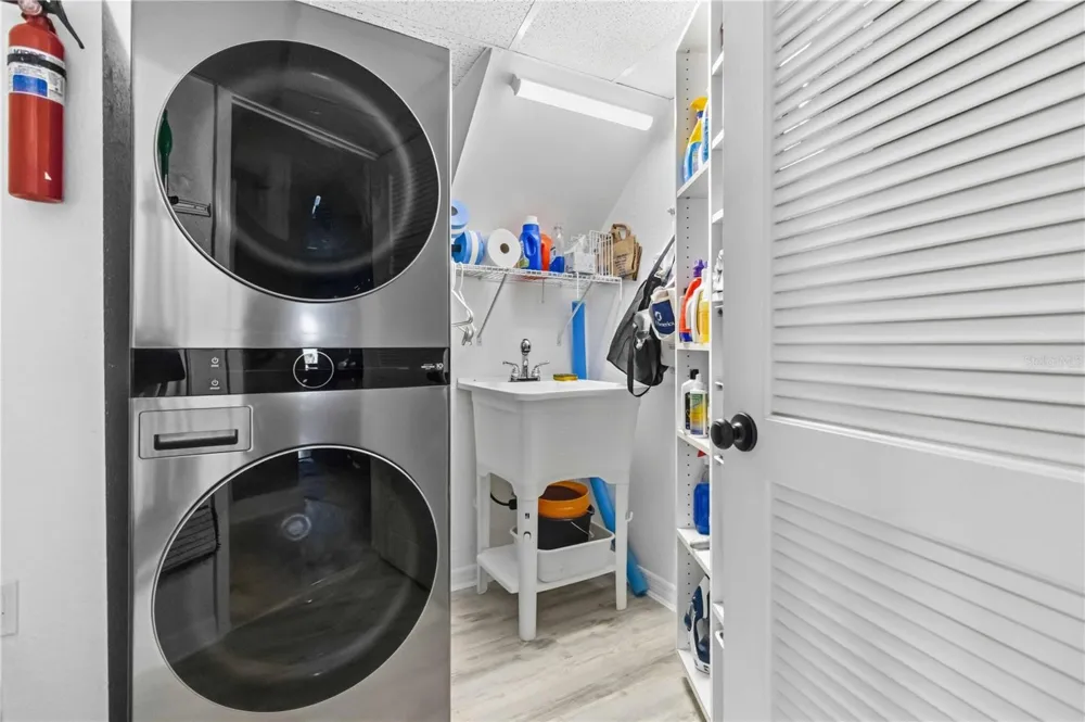 905 HARBOR CITY BOULEVARD #204 Melbourne, FL 32935