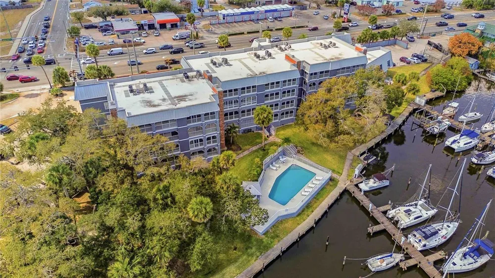 905 HARBOR CITY BOULEVARD #204 Melbourne, FL 32935