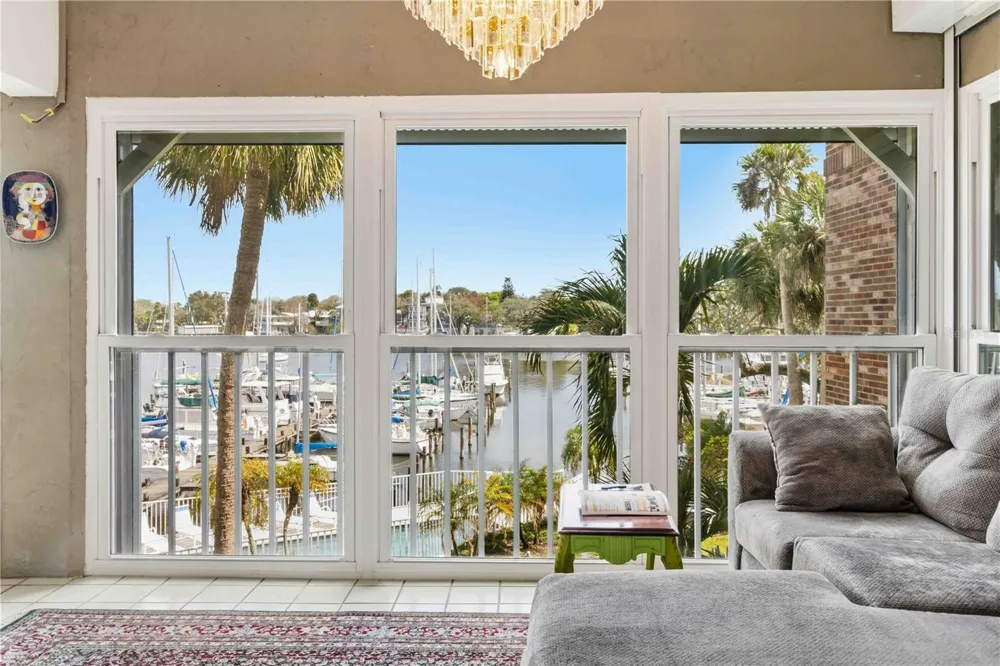 905 HARBOR CITY BOULEVARD #204 Melbourne, FL 32935