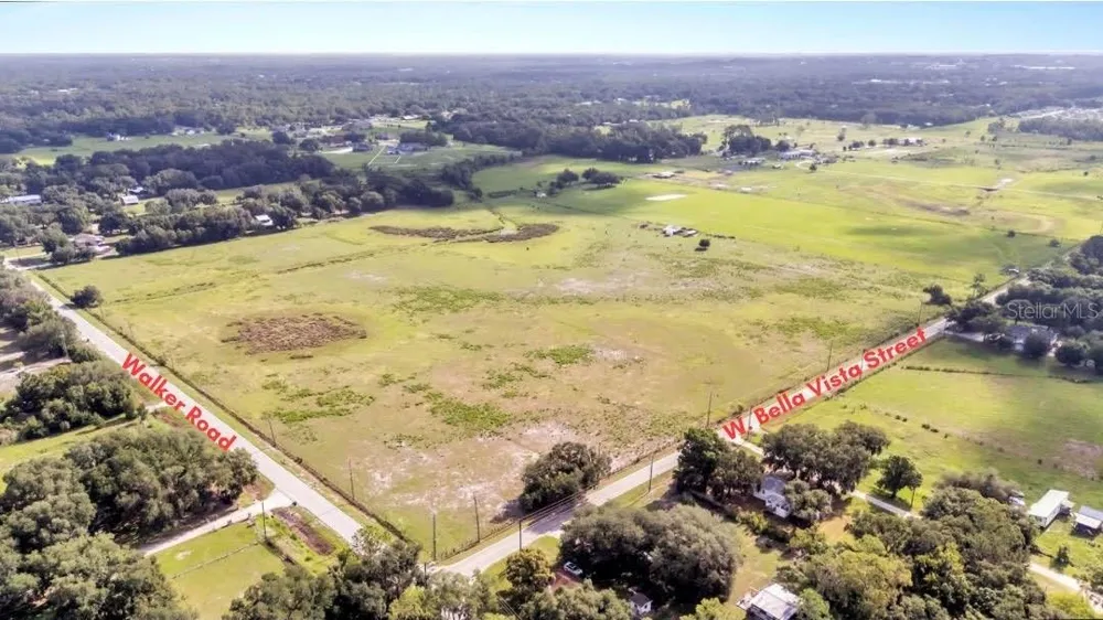4025 W BELLA VISTA STREET Lakeland, FL 33810