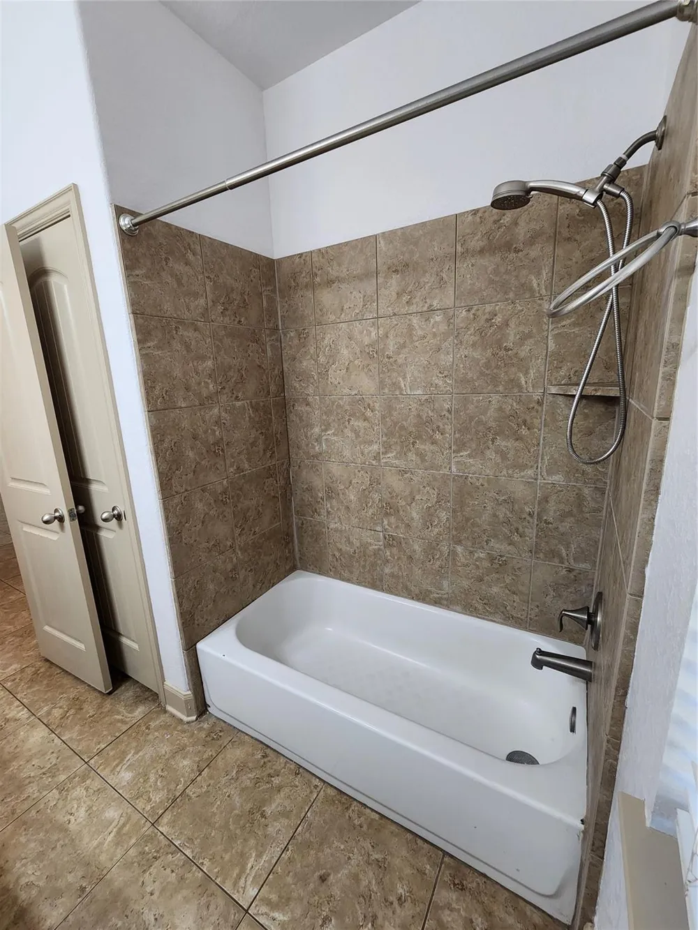 9511 Lesters Way San Antonio, TX 78254