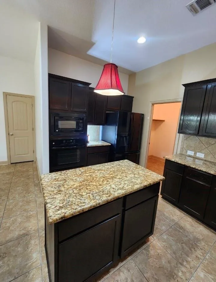 9511 Lesters Way San Antonio, TX 78254