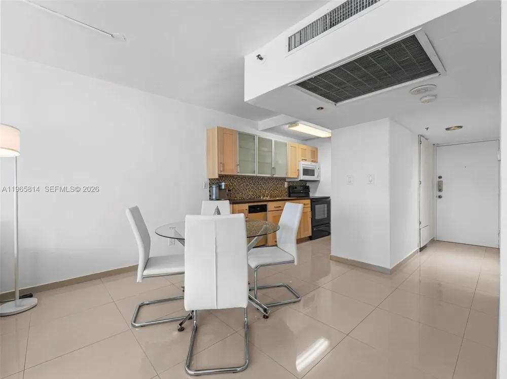 100 Lincoln Rd #417 Miami Beach, FL 33139