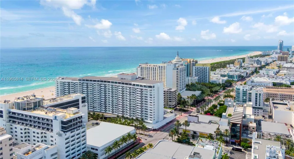100 Lincoln Rd #417 Miami Beach, FL 33139