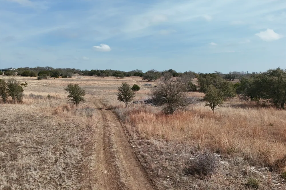 57 Bryce Trail Briggs, TX 78608
