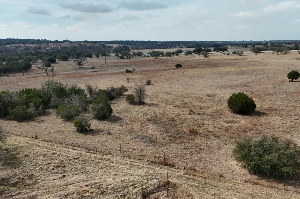 58 Bryce Trail Briggs, TX 78608