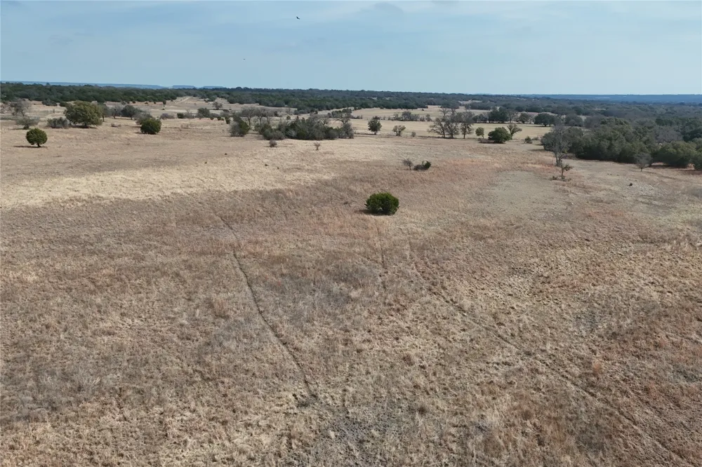58 Bryce Trail Briggs, TX 78608