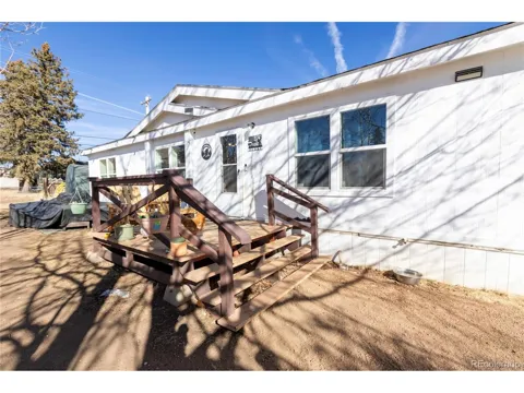 311 W Eaton Avenue
