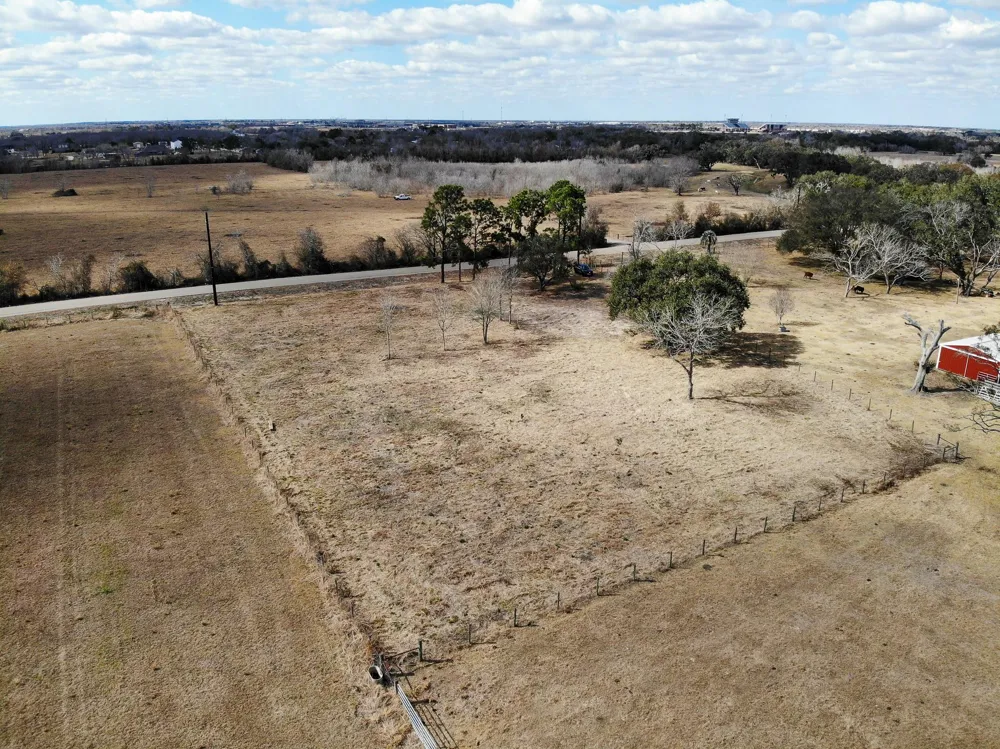 11719 Pursley Boulevard Iowa Colony, TX 77583